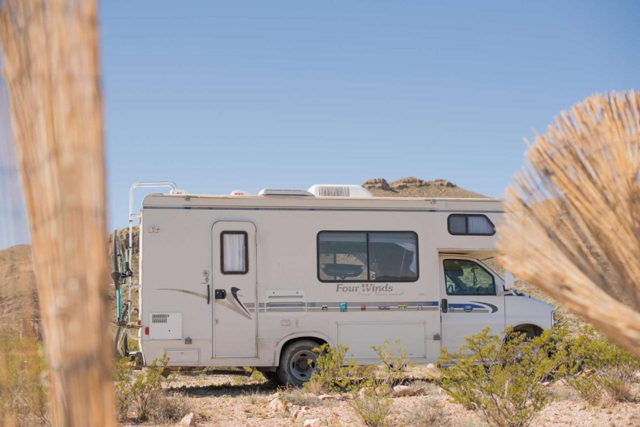 Camping At Desert Gardens Oasis In Lobo, Tx Van Horn Εξωτερικό φωτογραφία