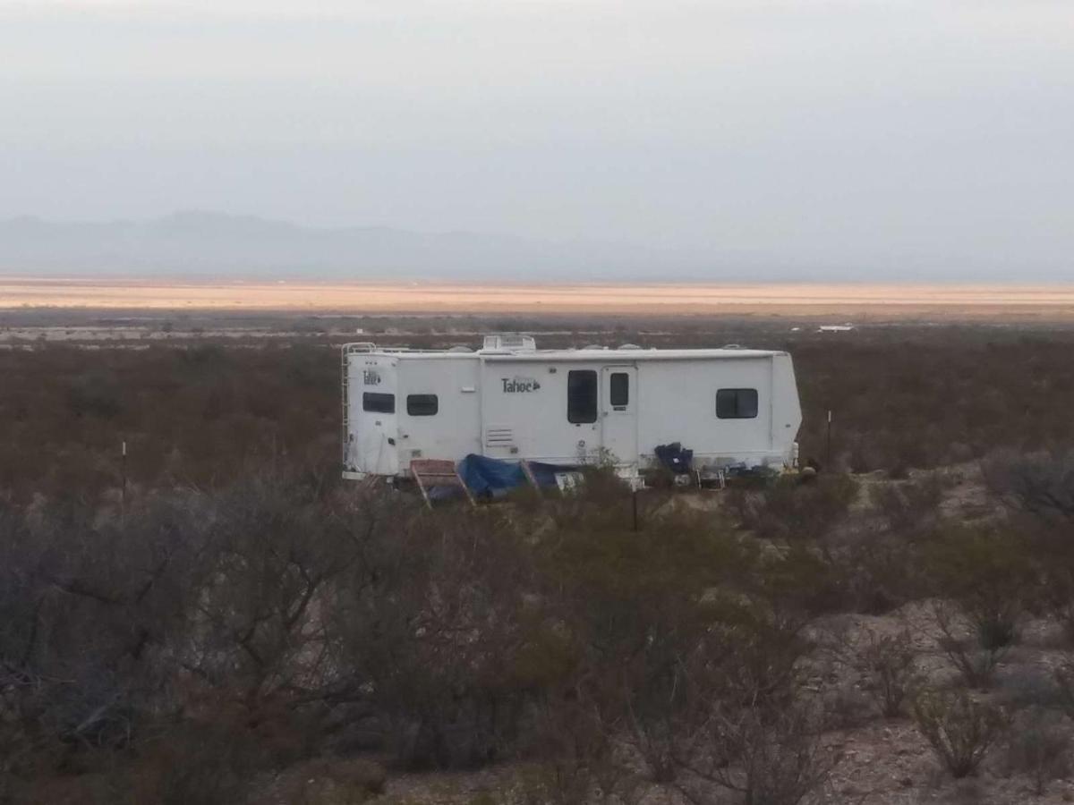 Camping At Desert Gardens Oasis In Lobo, Tx Van Horn Εξωτερικό φωτογραφία